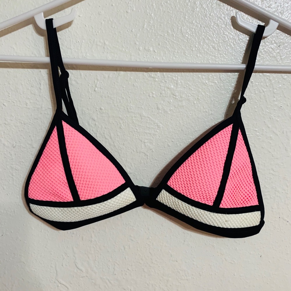 TRIANGL NEOPRENO TOP